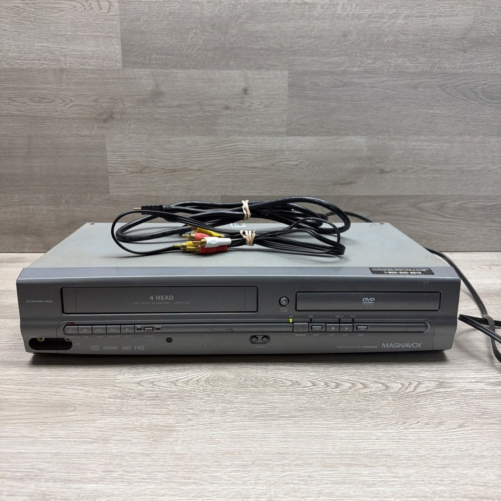 Magnavox MWD2205 4-Head DVD/VCR Combo Player - No Remote - Works Perfect, Clean